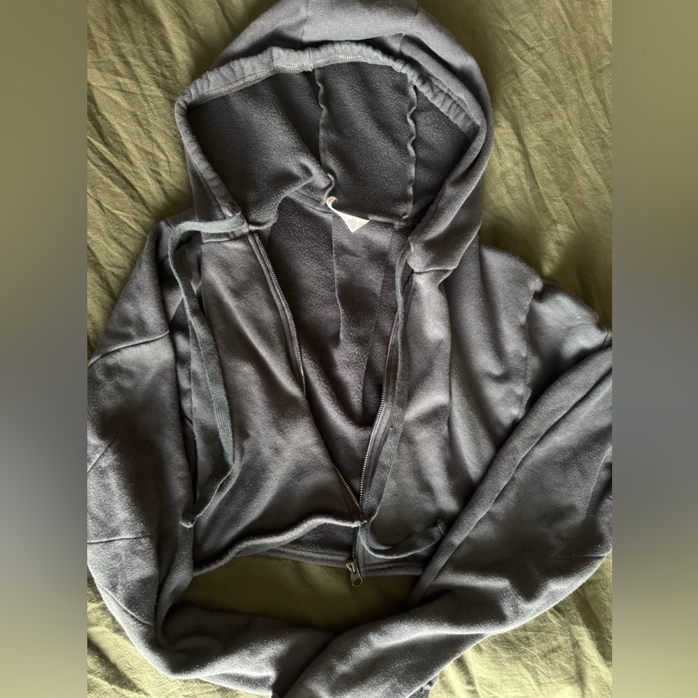 Alo gray/charcoal extreme cropped zip up hoodie